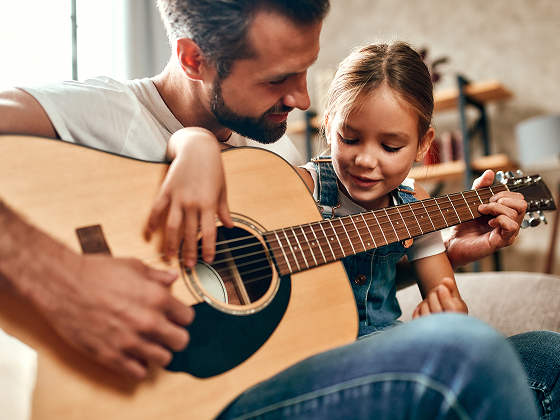 family-in-home-2023-11-27-05-10-32-utc 1